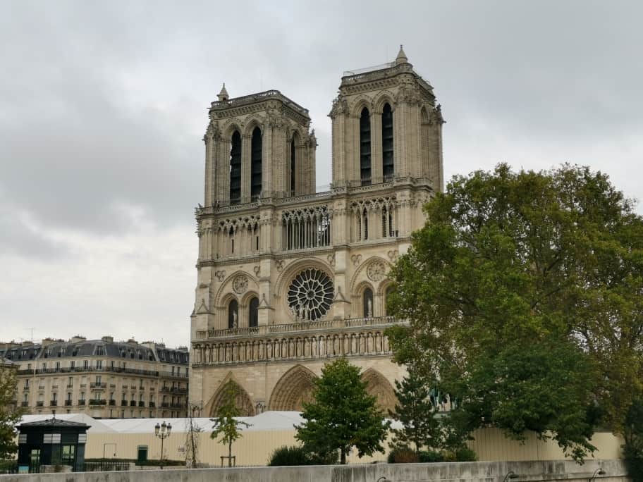 Notre Dame nach dem Brand