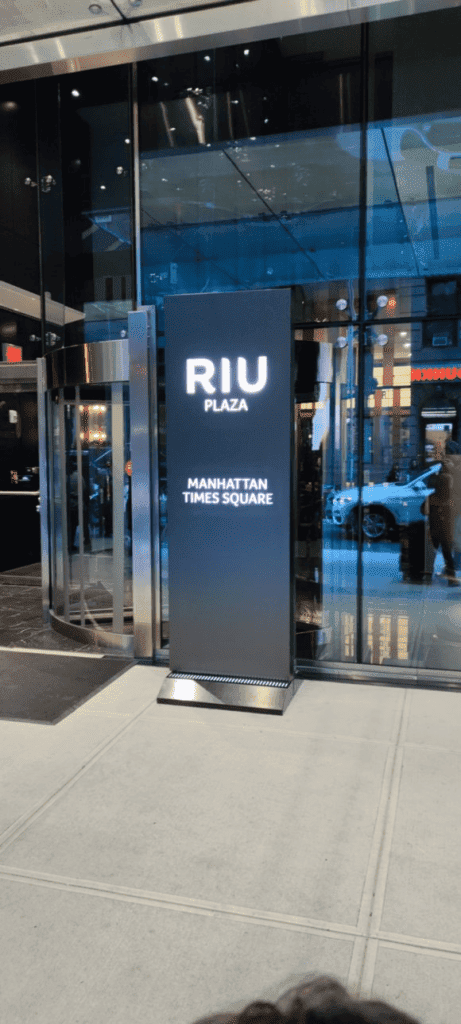 RIU Plaza Manhattan Times Square Eingang